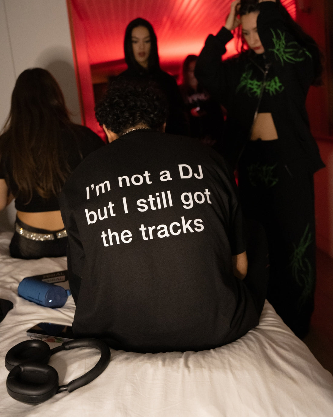 I'M NOT A DJ BUT I STILL GOT THE TRACKS